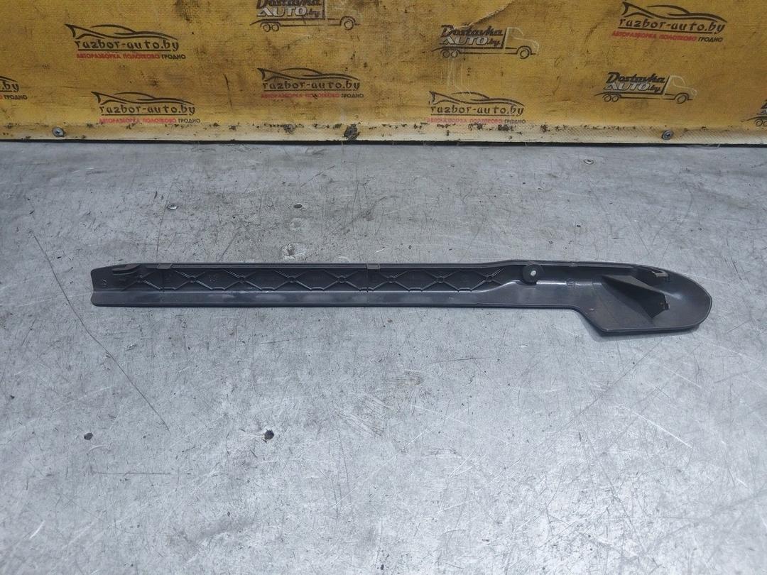 Пластик салазок сиденья ROFPHP Volkswagen Passat купить