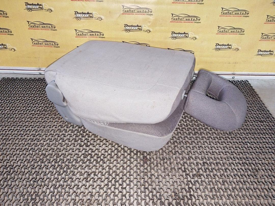 Сиденье заднее NZCE8L Mazda Premacy купить в магазине запчастей бу