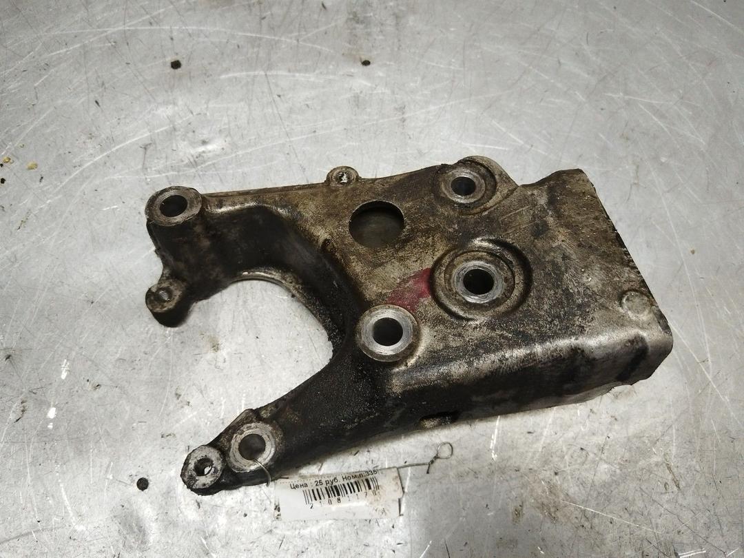 Кронштейн двигателя J0PKK4 Citroen C5 undefined