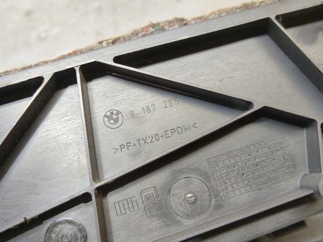 Обшивка багажника Q8668T BMW 5 E39 купить на авторазборке