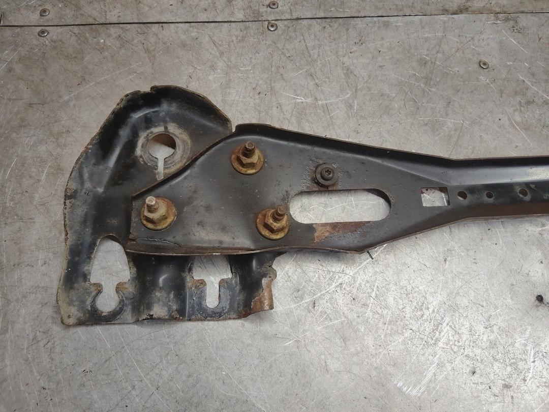 Кронштейн подрамника 9MMI9W Ford Fusion - Фото 6