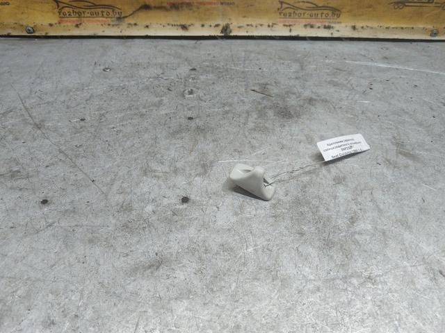 Крепление (крючок) солнцезащитного козырька 3NFZQ0 Seat Cordoba купить