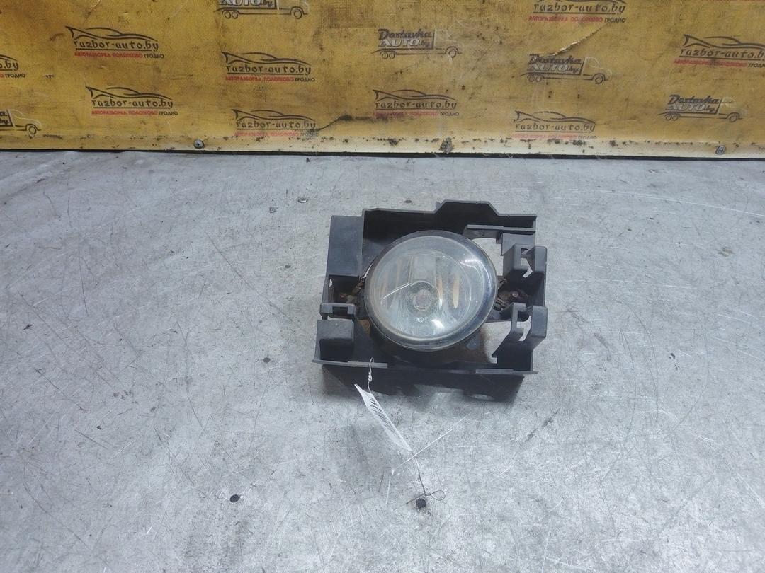 Фара противотуманная левая H1LF30 Nissan Micra