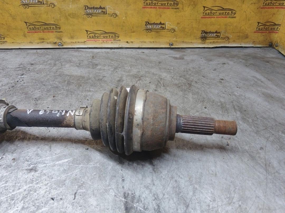 Полуось передняя левая (приводной вал, ШРУС) 5SWMJY Nissan Note купить с доставкой