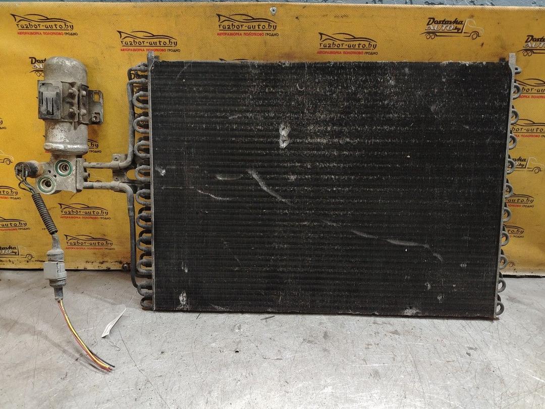 Радиатор кондиционера D42RD0 Renault Laguna - Фото 1