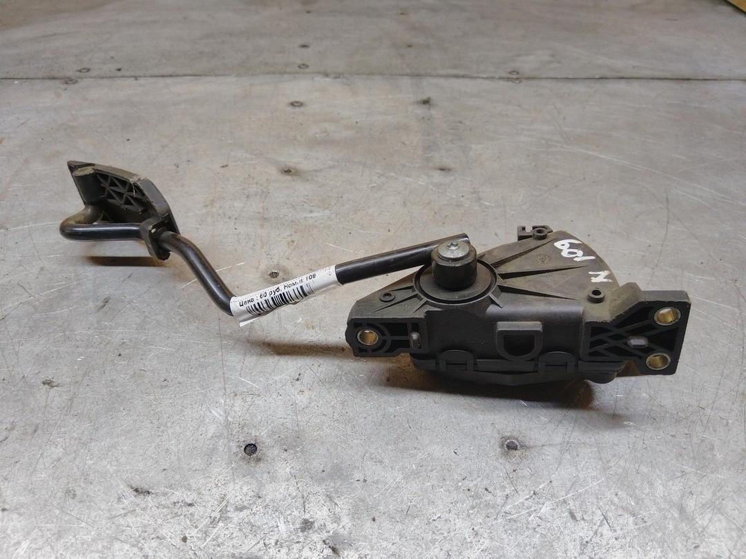 Педаль газа ZFY6LK Nissan Primera купить с доставкой