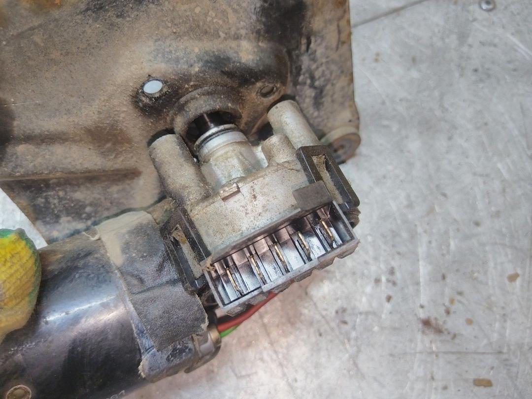 Моторчик передних стеклоочистителей (дворников) PA9362 Mitsubishi Carisma - Фото 3