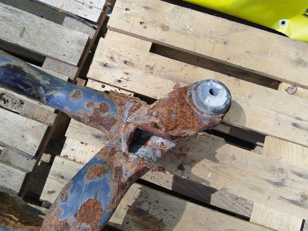 Балка подвески задняя QNYIFJ Audi A6 undefined