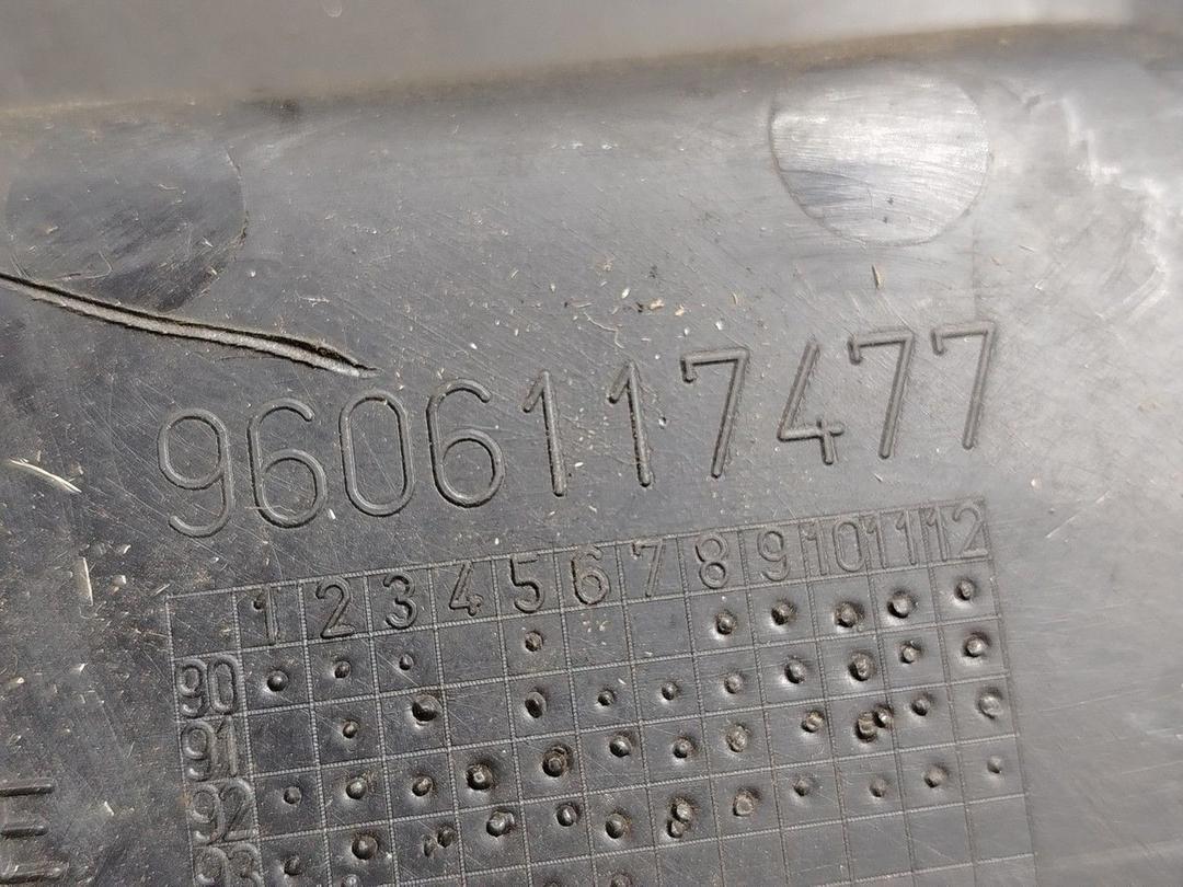 Чехол рычага КПП E50O4U Peugeot 106 - Фото 5