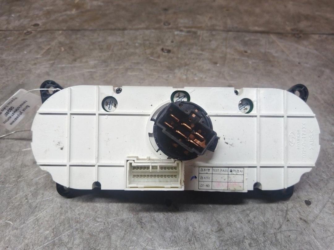 Блок управления печки/климат-контроля G5GB97 Hyundai Matrix купить с доставкой