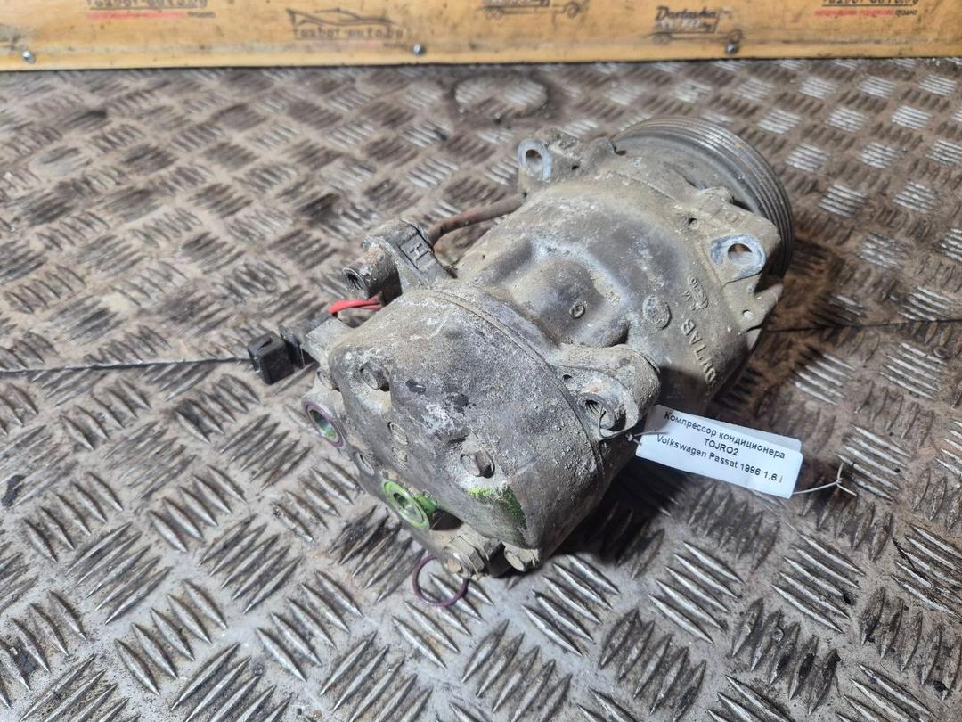 Компрессор кондиционера TOJRO2 Volkswagen Passat купить с доставкой