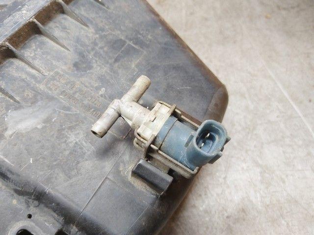 Корпус воздушного фильтра T9U9D9 Toyota Yaris Verso - Фото 4