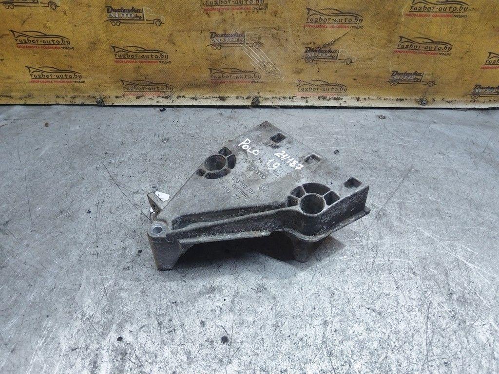 Кронштейн двигателя S9E656 Volkswagen Polo - Фото 1