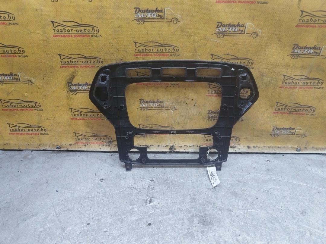 Рамка под магнитолу E051L4 Ford Mondeo купить