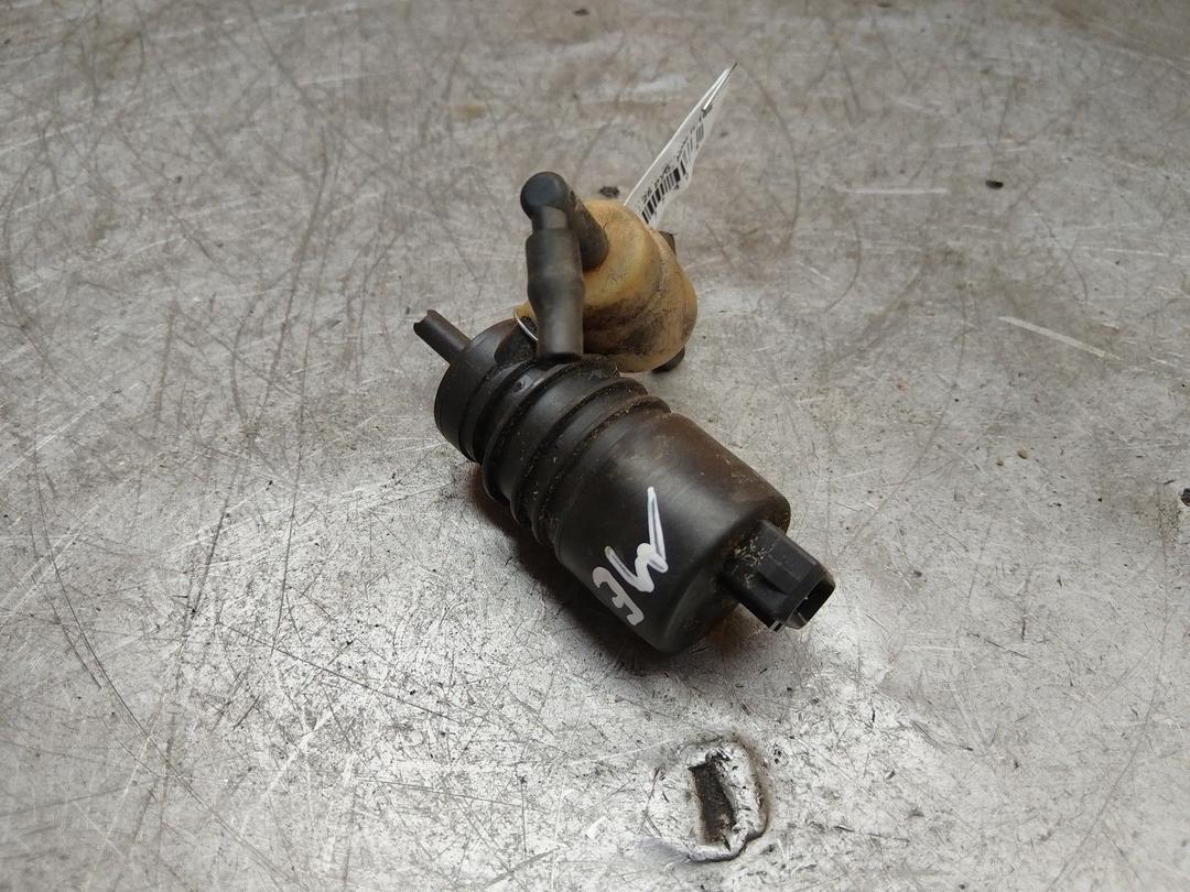 Насос (моторчик) омывателя стекла 9TAGF7 Opel Meriva купить