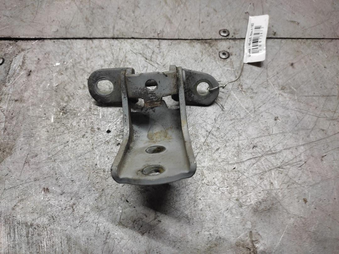 Петля двери передней правой 5NEBDG Hyundai Getz купить