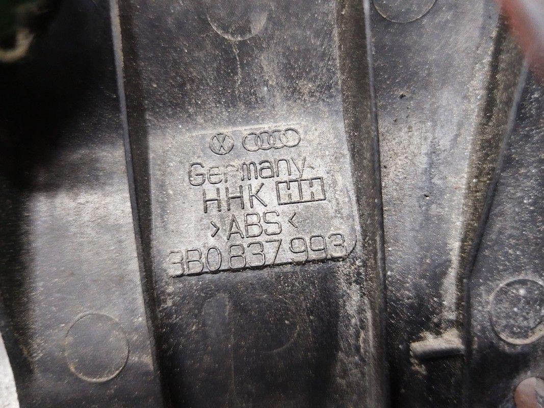 Динамик высокочастотный (пищалка) 6D7A2Y Volkswagen Passat купить в магазине запчастей бу