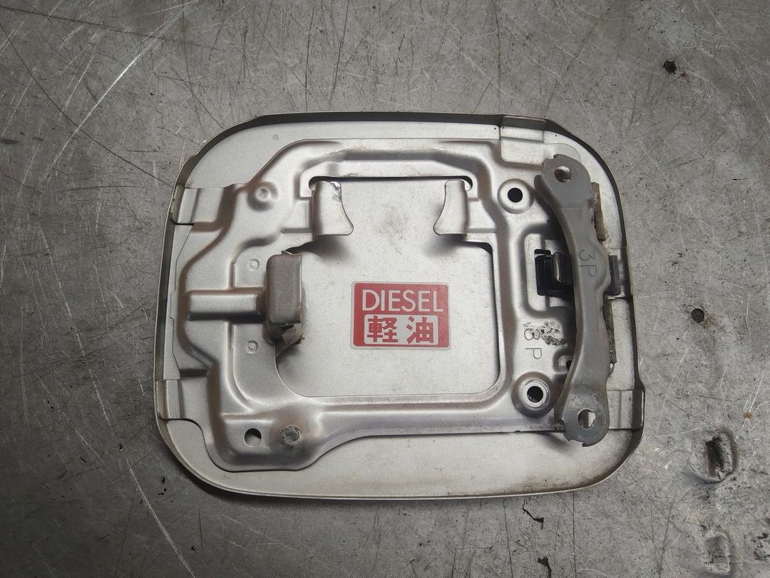 Лючок топливного бака 8FXLSP Toyota Avensis Verso купить