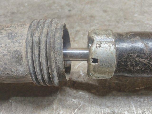 Амортизатор задний правый X7DU2E Mitsubishi Carisma купить на авторазборке