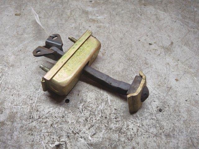 Ограничитель открывания двери передней 4WANOE Chrysler Voyager