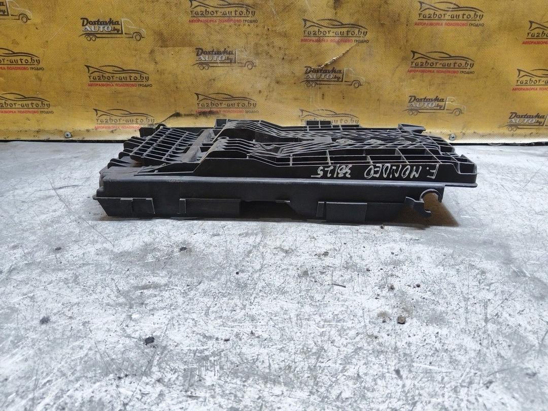 Полка аккумулятора 5L6GBE Ford Mondeo купить