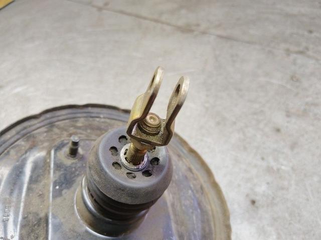 Вакуумный усилитель тормозов 47MDFV Mitsubishi Space Star купить в магазине запчастей бу