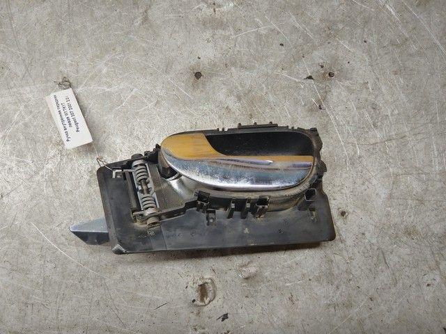 Ручка внутренняя передняя левая W1TK1T Peugeot 307 купить с доставкой