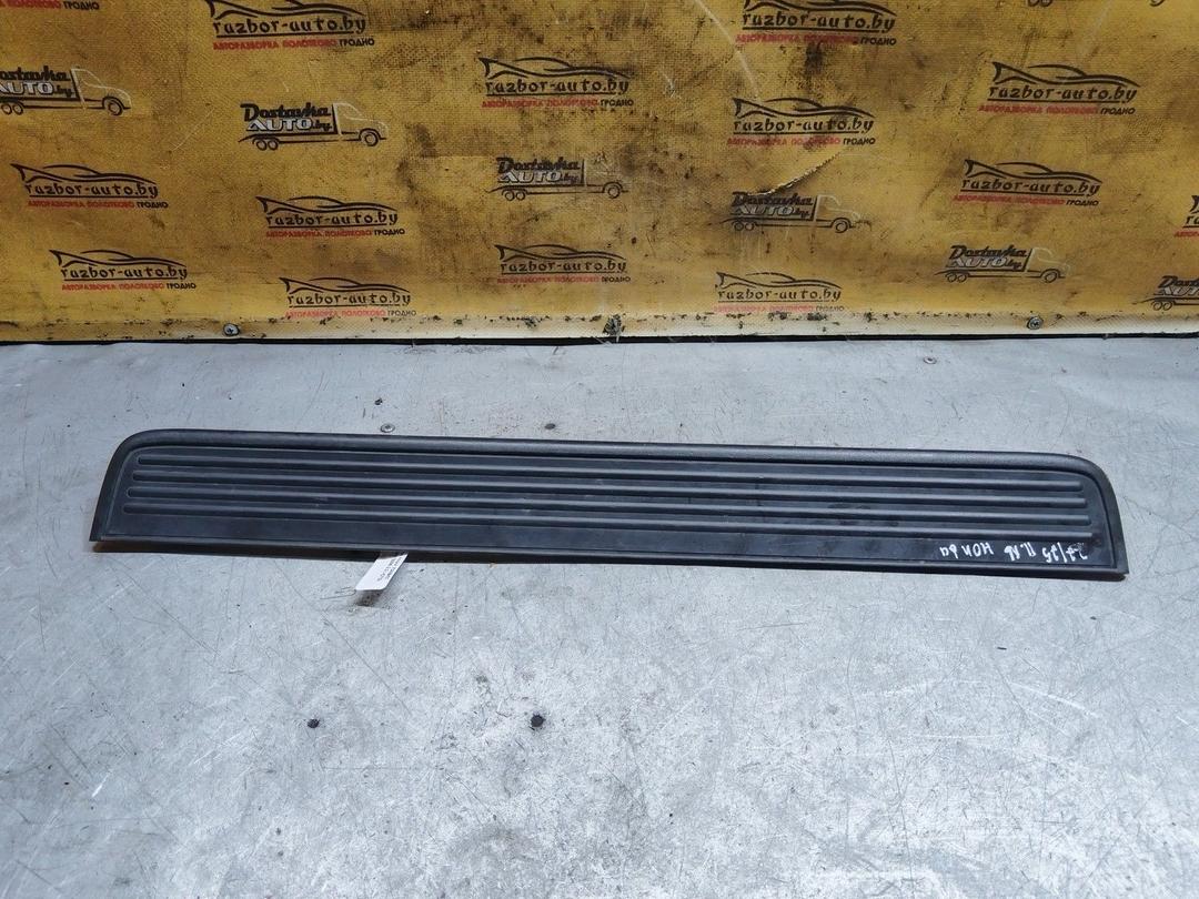 Накладка на порог X2N9K0 Honda Accord