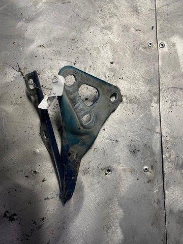 Петля капота 16NN2C Opel Zafira - Фото 4