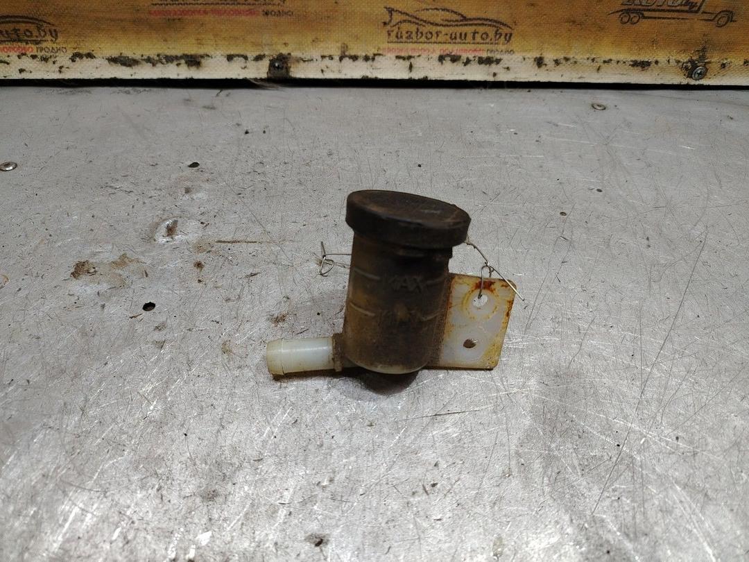 Бачок главного цилиндра сцепления M1HOYJ Nissan Primera - Фото 1