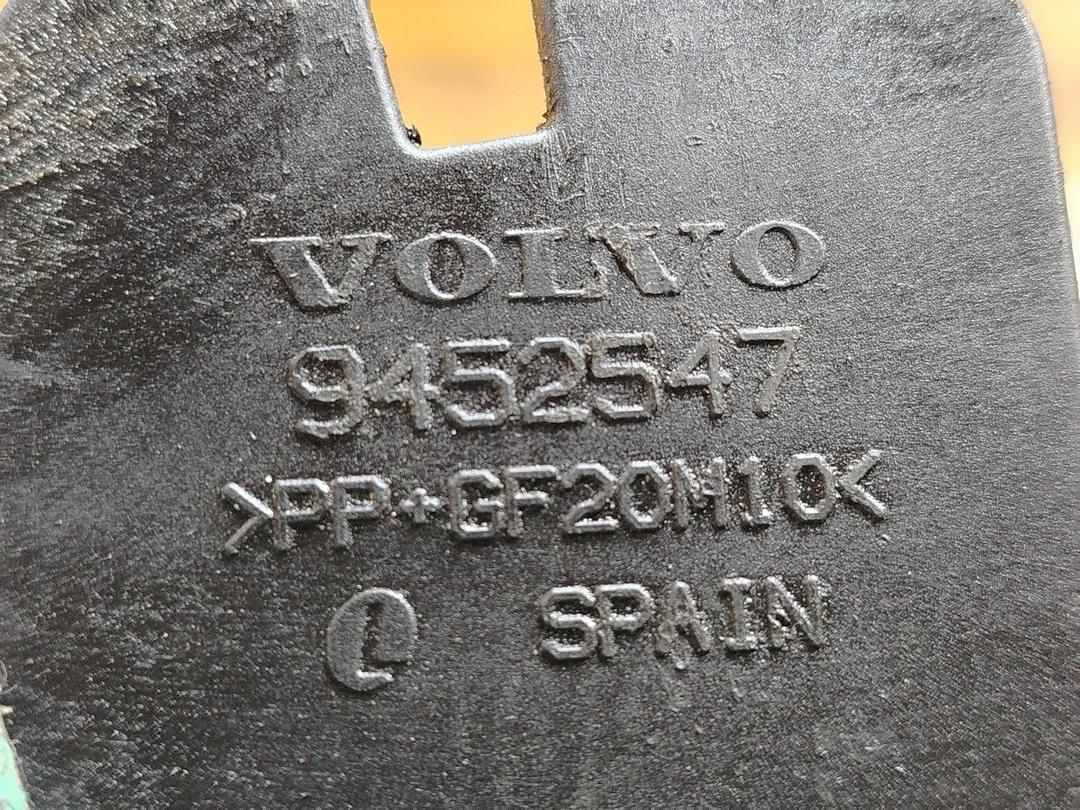 Короб предохранителей 2ZAP8I Volvo S60 - Фото 5