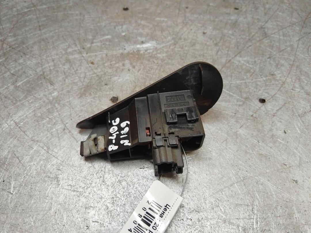 Кнопка аварийной сигнализации 3Q6L6I Peugeot 406 купить