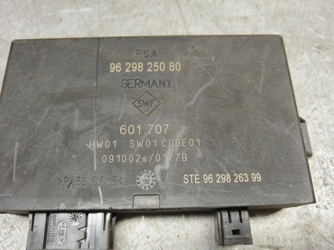 Блок управления парктрониками TKPGR2 Peugeot 607 купить