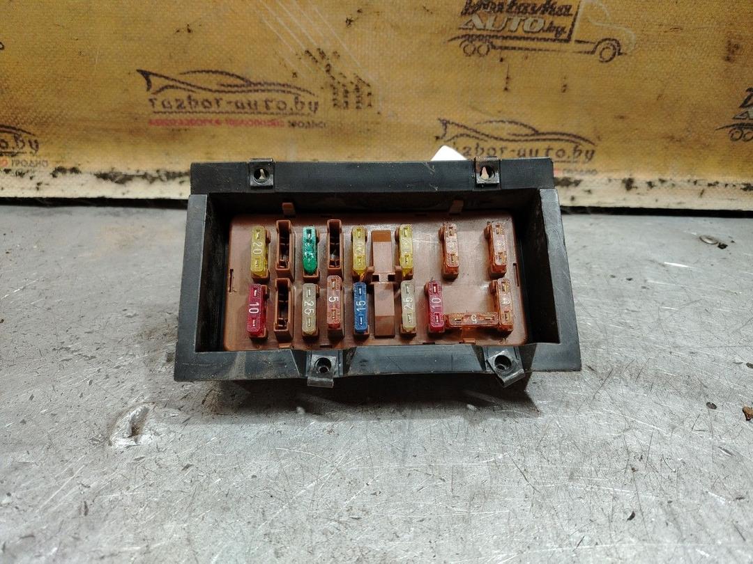 Блок предохранителей EAC1FP Peugeot 106 - Фото 1