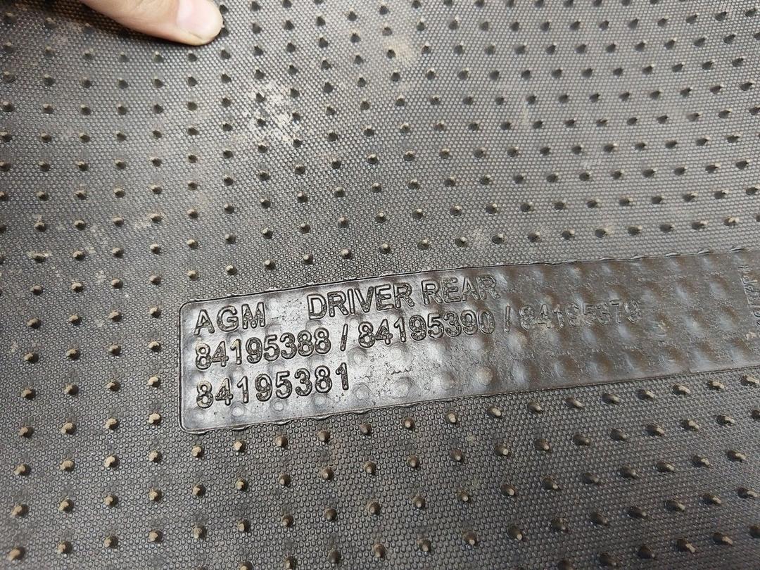 Коврики в салон 9MS036 Ford Fusion купить в магазине запчастей бу