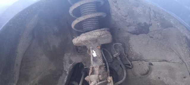 Амортизатор передний правый M3TC5B Mazda Premacy купить