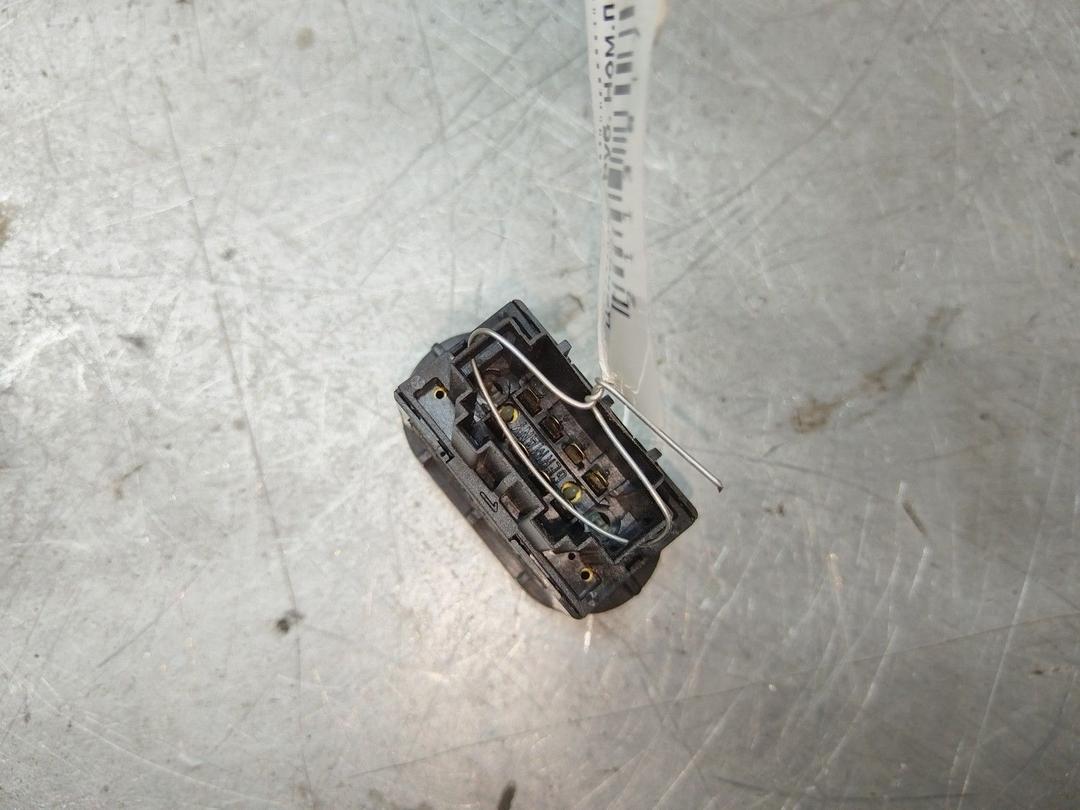 Кнопка (выключатель) 5I1U5G Volkswagen Sharan купить