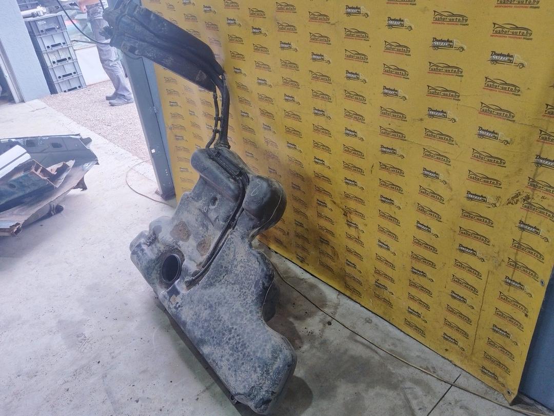 Бак топливный R9SH6Q Skoda Roomster купить