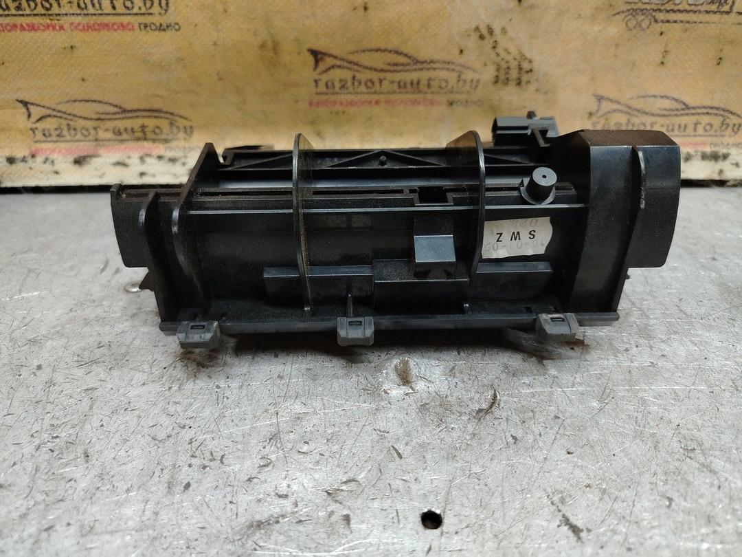 Пепельница QN3M26 Audi A4 - Фото 4