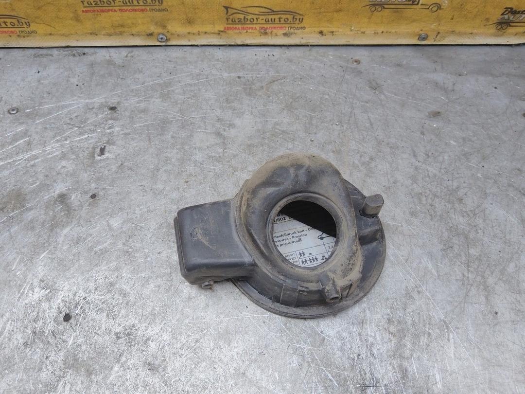 Лючок топливного бака O9MWOU Volkswagen Polo купить на авторазборке