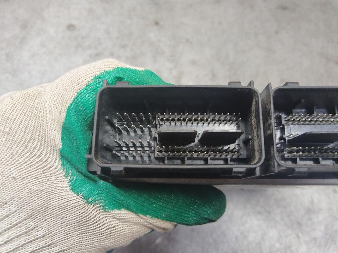 Блок управления двигателем 85GKSA Ford Fusion купить на авторазборке