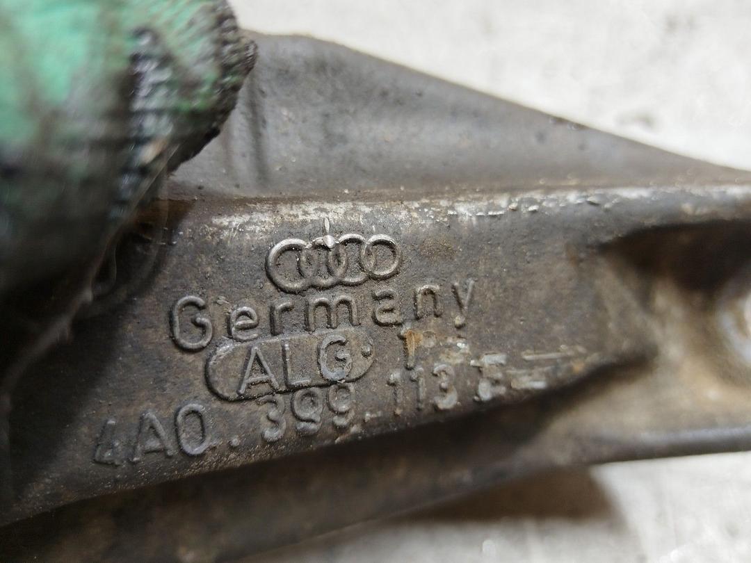 Кронштейн КПП C4AXC0 Audi 100 купить с доставкой