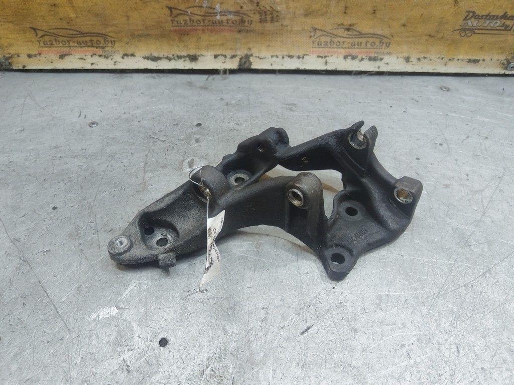 Кронштейн генератора KOITG0 Citroen C5 - Фото 1