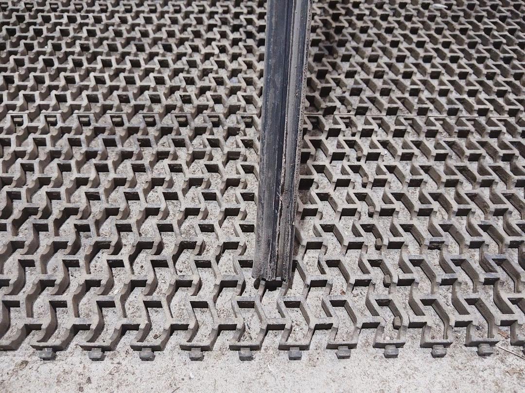 Уплотнитель QAO0RH Opel Zafira купить с доставкой