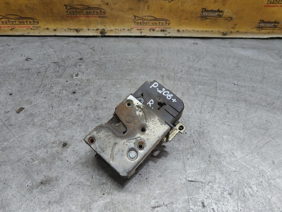 Замок двери передней правой ZQDRUQ Peugeot 206