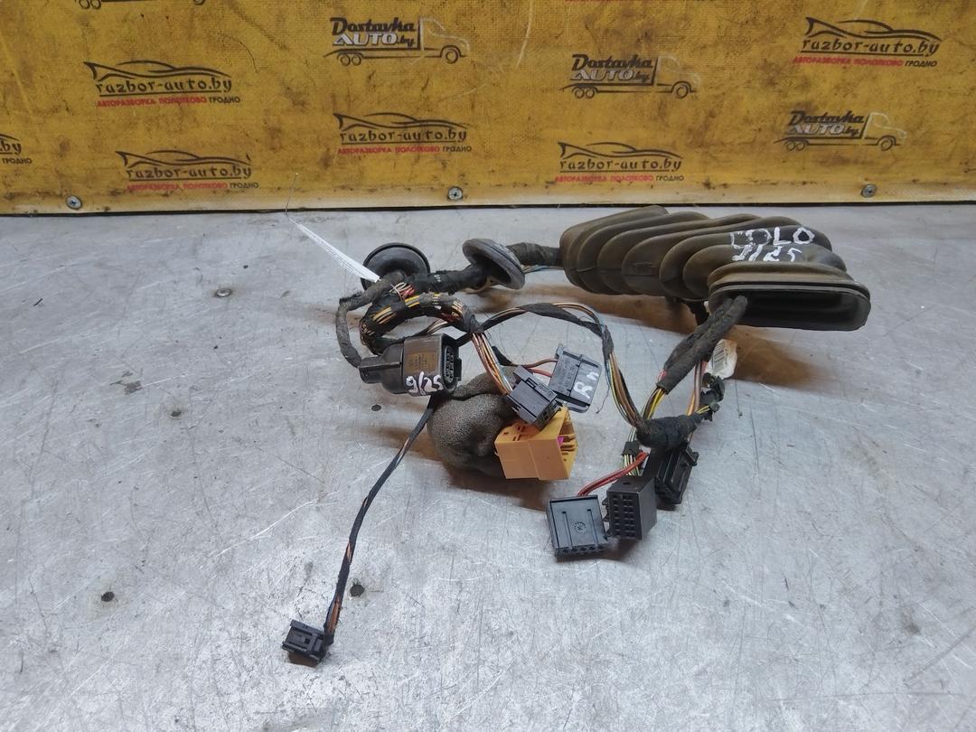 Проводка двери передней правой 2MO0Y1 Volkswagen Polo - Фото 7