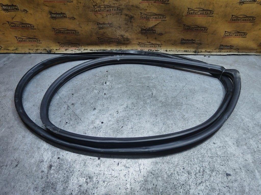 Уплотнитель двери передней левой 4TH2SL Honda FR-V - Фото 3