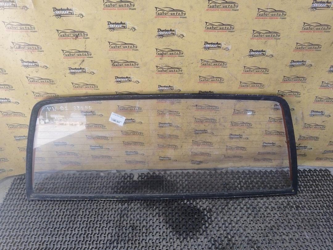 Стекло заднее VO402R Volkswagen Passat