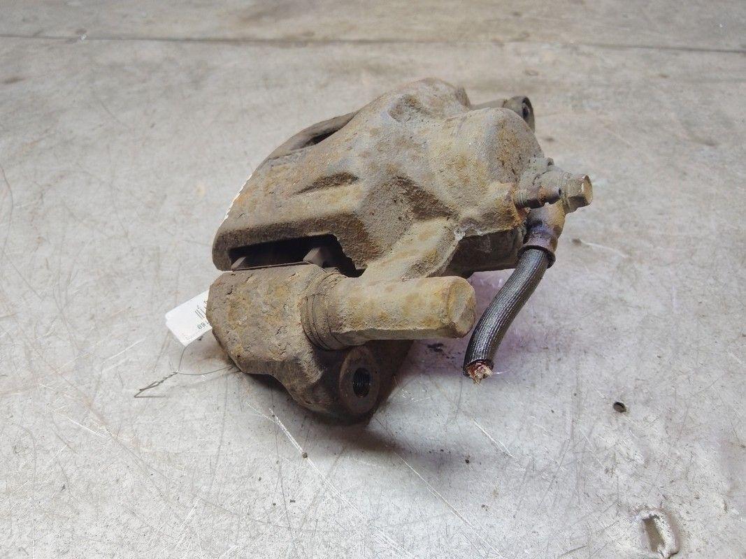 Суппорт передний левый H3N1DK Mazda Premacy - Фото 3