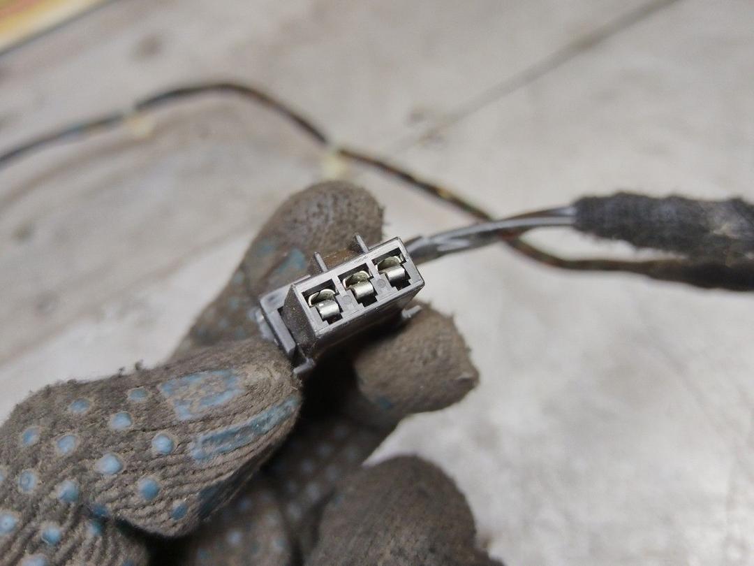 Проводка крышки багажника NFZ20X Opel Astra - Фото 4